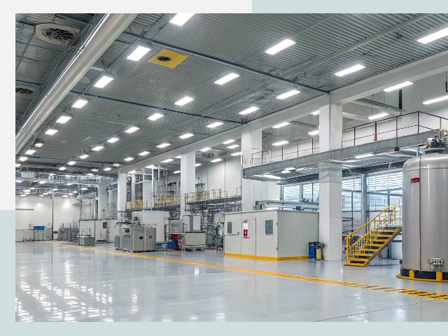 Освещение ангаров в Ирбите от 660 руб. - Эффективные решения