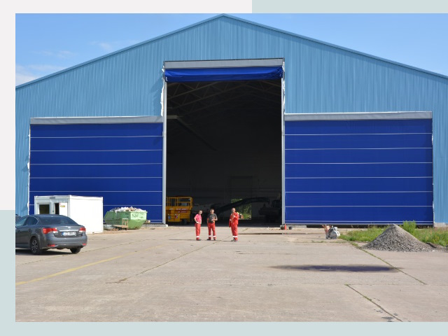 Ангарные ворота в Ирбит от СтальСтрой-Рбт по цене 660 руб.