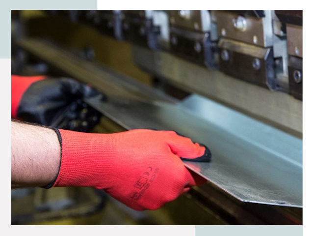 Гибка металла в Ирбит от 660 руб. - Надёжно и быстро